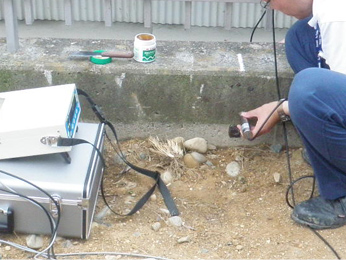 使用装置　エルソニック（東横エルメス社製） 　　内容　超音波伝搬速度の測定 